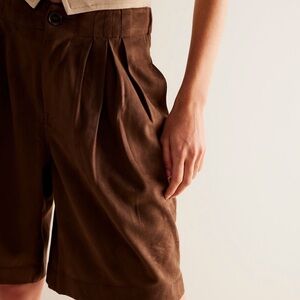 Free People Straight On Suede Shorts -Medium